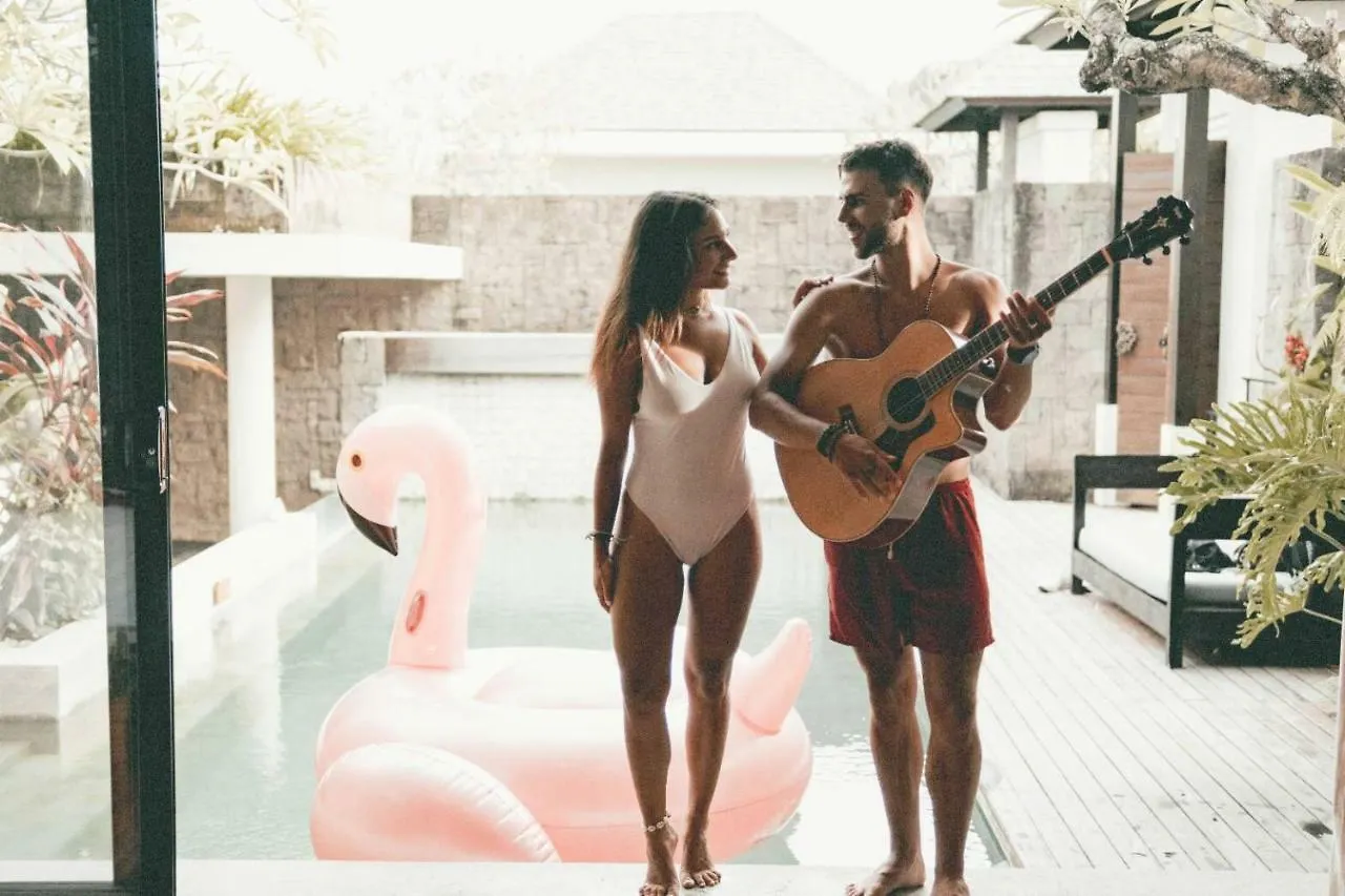 Berry Amour Romantic Villas Seminyak   Seminyak (Bali)